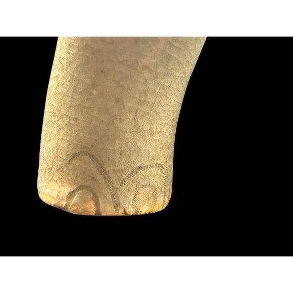 Vintage Thai Celadon Matte Gray Crackled Glaze Elephant Statue Large 8.5"x11"x5" - Picture 9 of 16